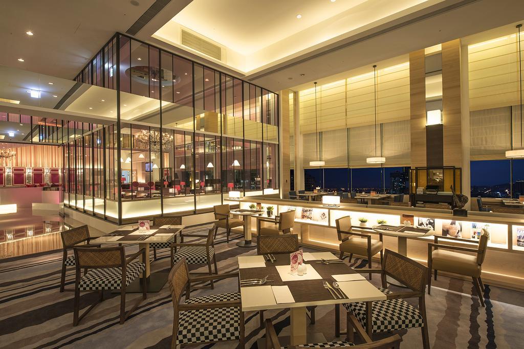 Hotel Cozzi Zhongshan Kaohsiung Buitenkant foto