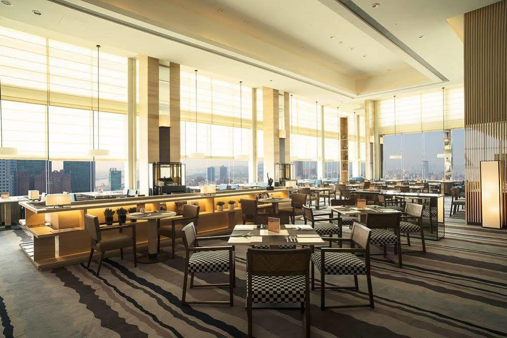 Hotel Cozzi Zhongshan Kaohsiung Buitenkant foto