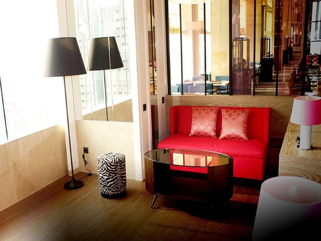 Hotel Cozzi Zhongshan Kaohsiung Buitenkant foto